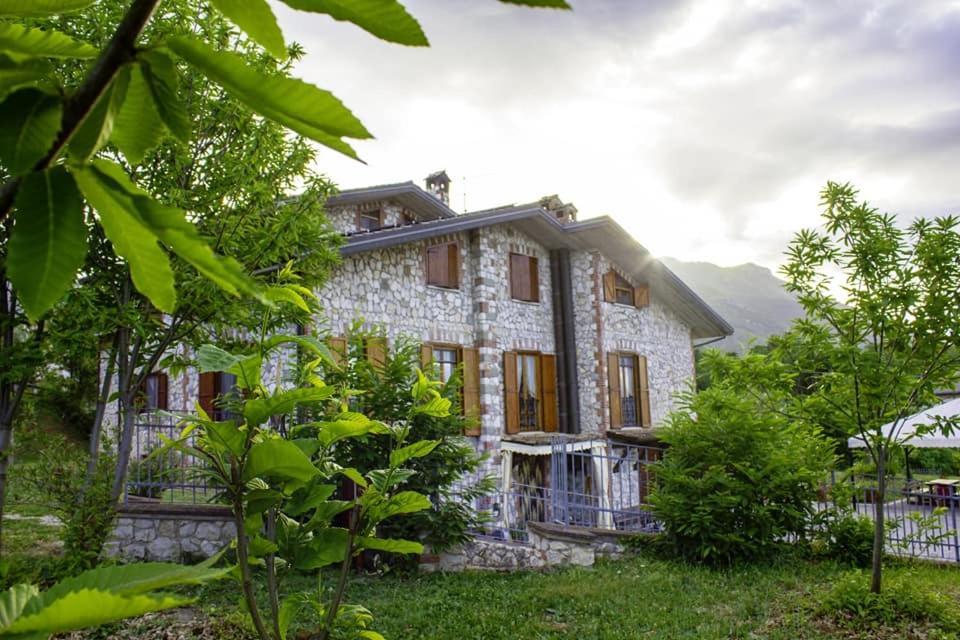 Agriturismo Il Castagneto سوبينو المظهر الخارجي الصورة